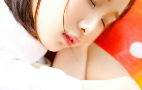 了解乳房多发性囊性节结，症状、诊断与治疗